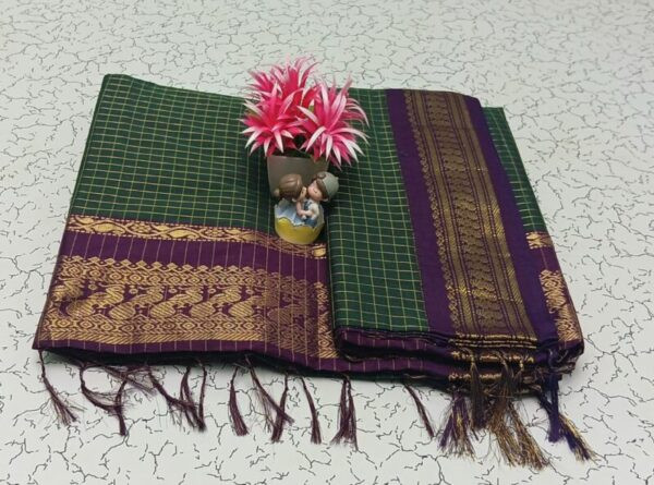Check cotton saree