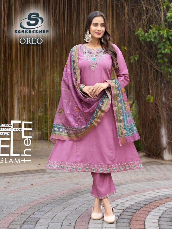 Kurti with bottom and duppatta