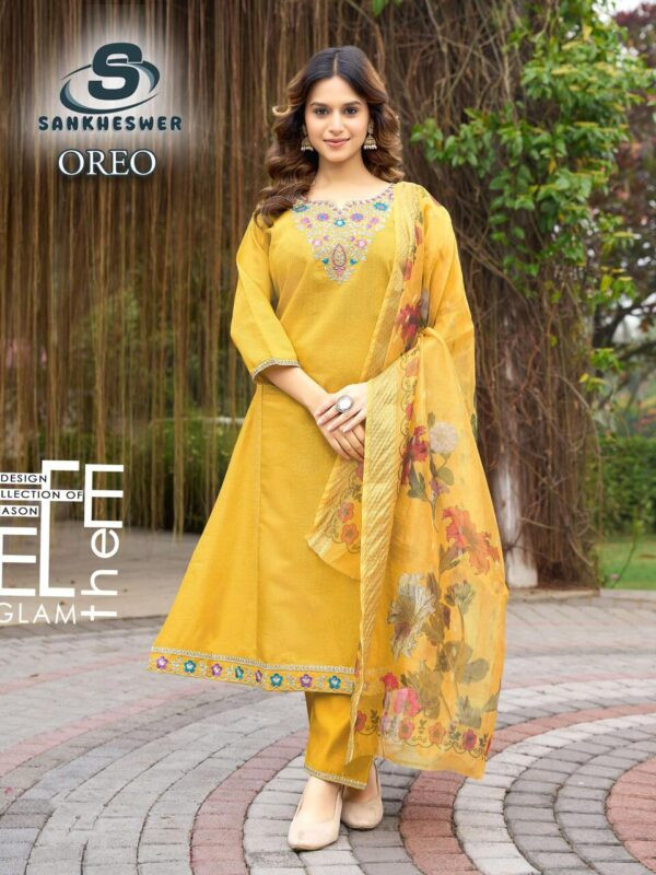 Kurti with bottom and duppatta