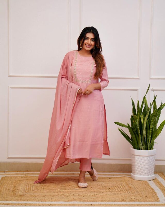 Kurti with bottom and dupatta
