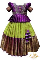 Kids skirt and blouse